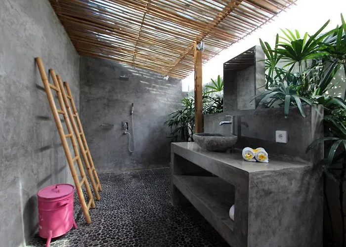Tinn Tamm By Optimum Bali - Oberoi スミニャック